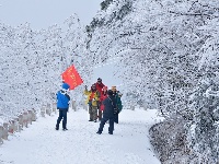 三潭雪景
