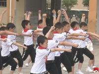 广水市第二实验小学首届武术操比赛