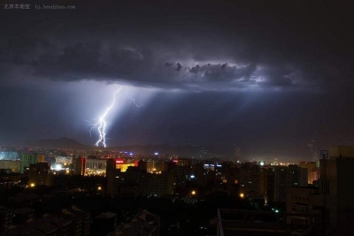 武汉中心气象台发布：今晚鄂东北阴天有大到暴雨
