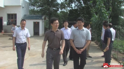 郄英才到我市走访慰问老党员 调研精准扶贫工作