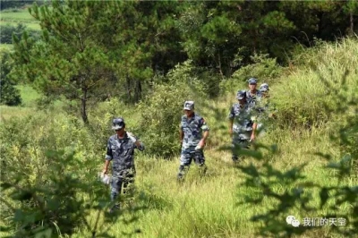 “空降排”赛事第7天 两个小时，六国参赛队员跑遍了40平方公里的山地