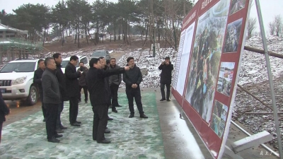 大悟县考察团到我市交流县域经济发展