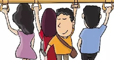 广水交警“便衣跟车”更安民