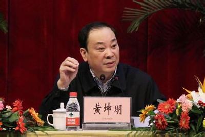 黄坤明在湖北调研时强调: 守正创新 激发活力  提高宣传群众服务群众的能力水平