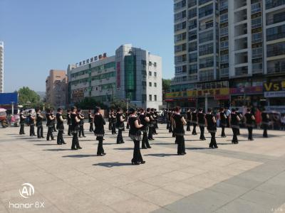 广办文艺团队编排喜迎建国七十周年节目