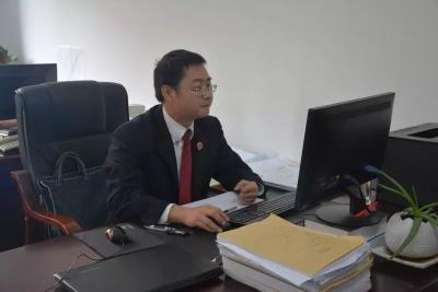 因闹离婚 男子太冲动砍伤妻弟妻妹