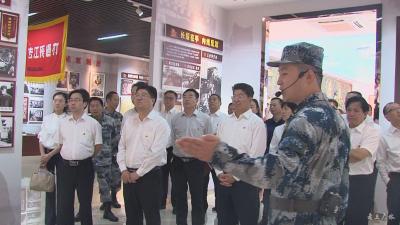 我市开展“不忘初心 牢记使命”主题教育、革命传统教育、重温入党誓词暨国防主题教育进军营活动