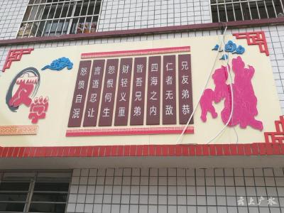 应办二小荣膺“湖北省学校文化建设百强校”称号
