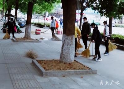 市实验高中开展“防疫有我，爱卫同行”爱国卫生月活动