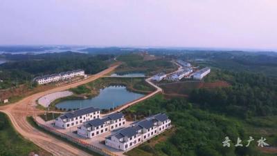 马坪镇狮子岗村：美丽乡村成新景  花开烂漫引人游