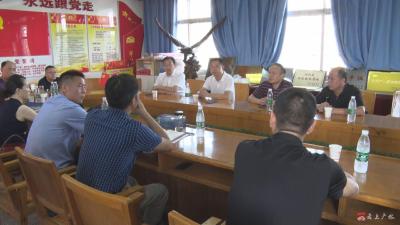 刘晓界检查指导学校秋季开学和校园安全工作
