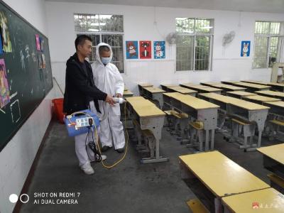 应办二小积极做好国庆假期师生返校安全工作