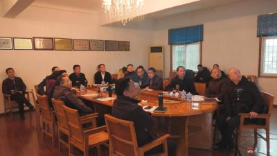 李承国到杨寨镇现场办公  协调解决企业发展难题