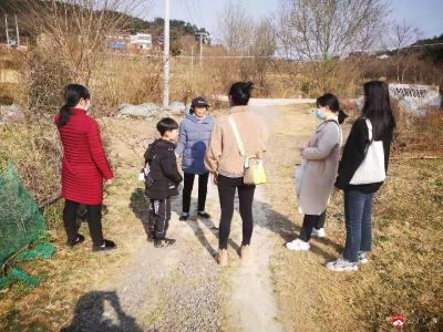关庙镇中心幼儿园开展教师家访活动