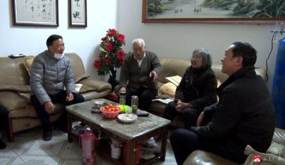 陈延涛走访慰问离退休老干部