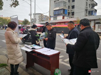 市林业局扎实开展野生动植物保护活动