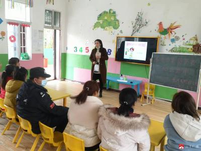 蔡河镇北街幼儿园开展春季传染病防控知识培训