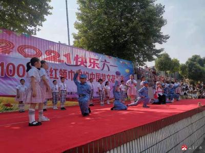 广办三小：诵经典 庆六一