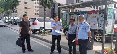 交警大队着力解决八一学校周边交通问题