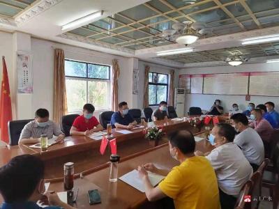 市城市管理执法局召开防汛排涝工作会