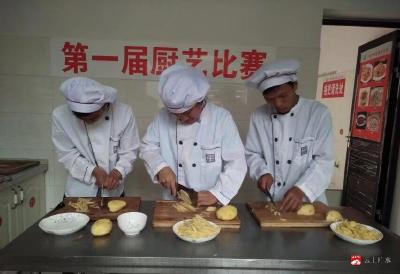 市特殊教育学校持续推进校本教材