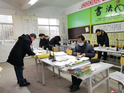 关庙镇中心中学开展教学常规检查工作