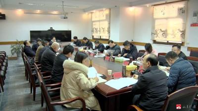 崔传金主持召开市政府九届六次常务会议