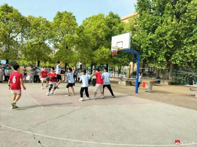 市实验初级中学首届篮球赛落下帷幕
