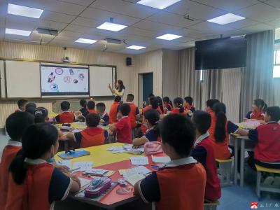 广办中心中学开展2022年小学骨干教师示范课活动