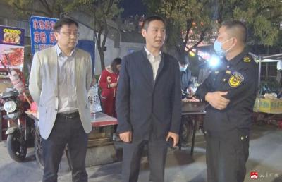 【越·广水】钟伟带队开展燃气安全“夜扫”行动