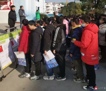 【越·广水】骆店镇开展反邪教宣传进校园活动