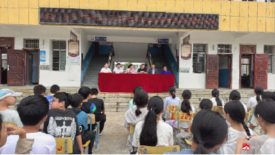 并驱争先抢榜首  龙争虎斗不甘后—广水市骆店镇中学2024下学期期末考试暨优秀学生表彰总结大会