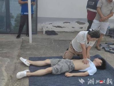 【越·广水】防溺水，学急救，实战演练护生命——广水市卫健系统开展防溺水医疗救治演练