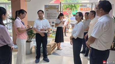 市委书记杨光胜到市幼儿园调研秋季开学工作