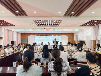 市幼儿园召开 2025 年秋季家委会暨膳食监督委员会活动  