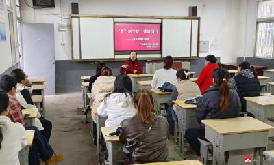 广办三小西河校区：家长进食堂 共护“食”安全