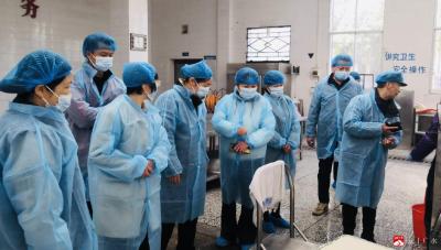 “食品安全大于天”——郝店镇中心中学家长开放日活动圆满举办