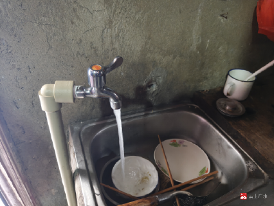 五天通水暖老兵 精准帮扶显担当——余店镇用实干践行尊重退役军人承诺