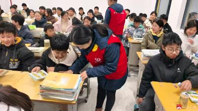 筑牢用电安全防线 护航平安校园建设——郝店镇中心中学开展用电安全主题宣传活动