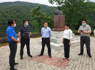 刘炳坤到三里岗镇调研乡风文明和新时代文明实践所（站）建设