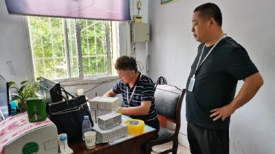 草店市场监管所积极配合随州市市场监督管理局完成2020年度药品抽检工作