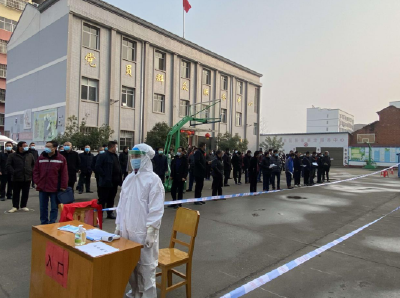 安居镇开展新冠肺炎疫情防控全员核酸检测应急演练