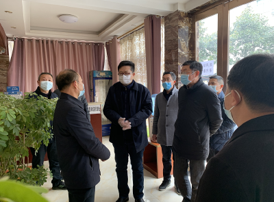 市人大领导到唐县镇督导疫情防控工作