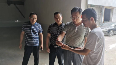 县领导到高城镇调研指导人大工作