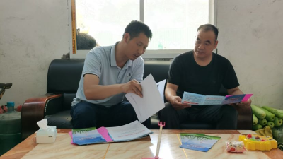 小林人大代表发挥代表行业优势下基层解民忧