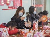 连日来，东西湖区各街道、社区纷纷组织元宵民俗活动