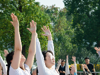 码头潭文化遗址公园上演趣味瑜伽挑战赛！