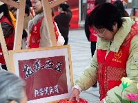 他们的故事，温暖而有力量