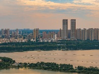 来东西湖，做落日“捕手”