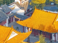 古刹遇上秋色，真的很“出片”